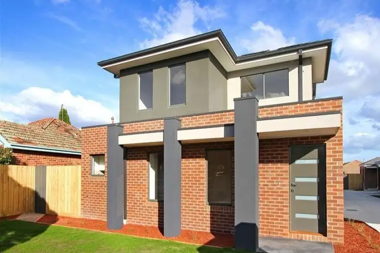 1/3 Broughton Avenue, Reservoir VIC 3073