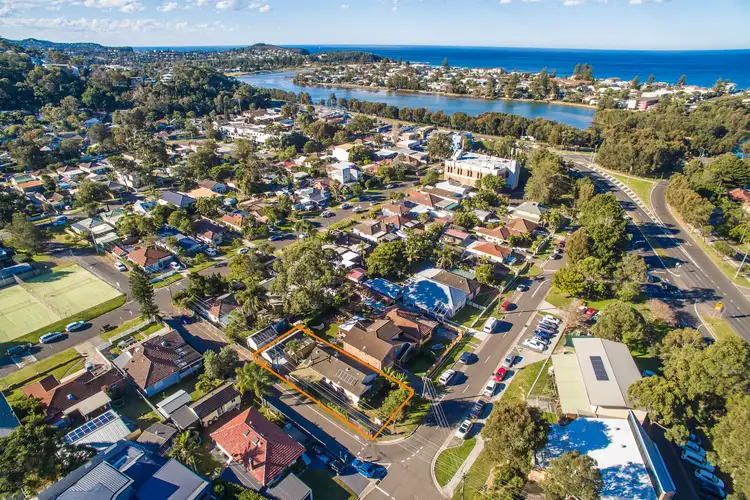 Fourth view of Homely house listing, 30 Grenfell Avenue, North Narrabeen NSW 2101