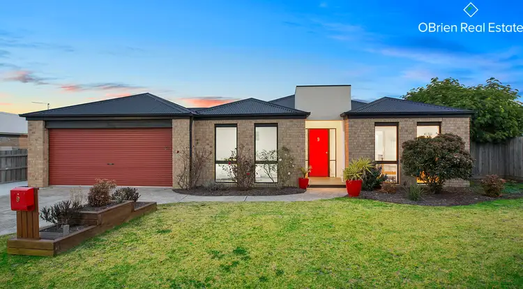 9 Bagshot Court, Mornington VIC 3931