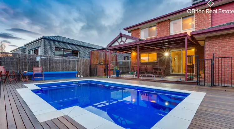 Second view of Homely house listing, 27 Longhurst Crescent, Hillside VIC 3037