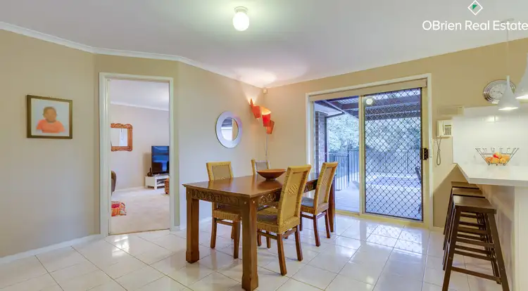 Sixth view of Homely house listing, 27 Longhurst Crescent, Hillside VIC 3037