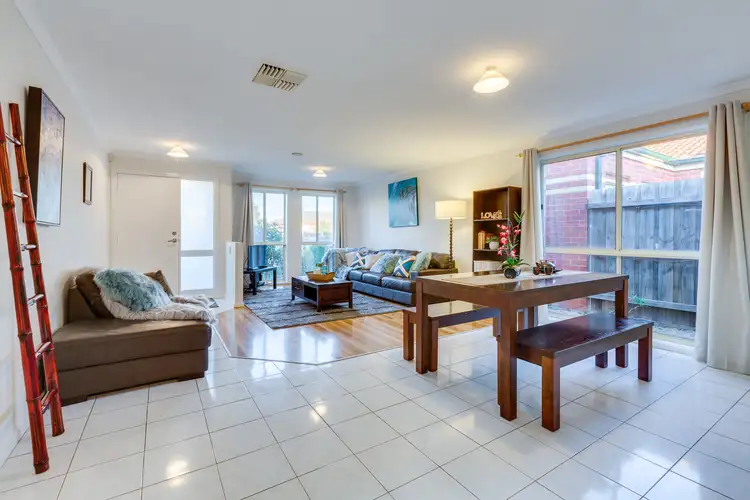 Sixth view of Homely house listing, 3 Silvana Way, Hillside VIC 3037