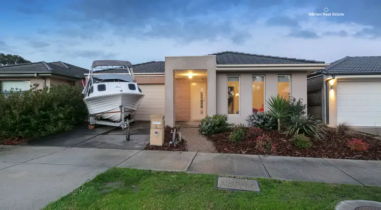 5 Cerulean Drive, Officer VIC 3809