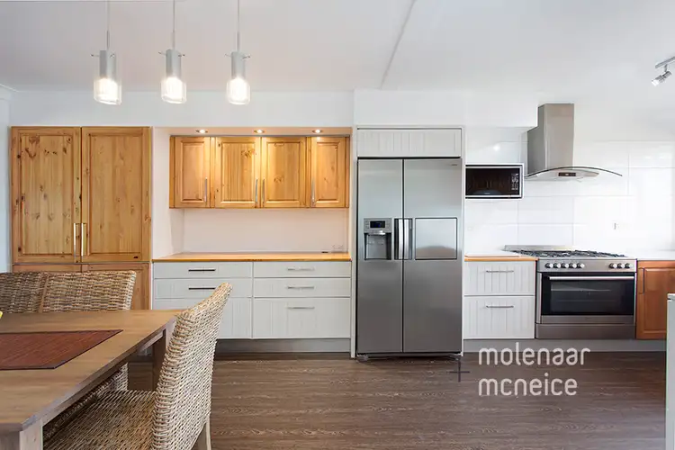 8 Linda Place, Woonona NSW 2517