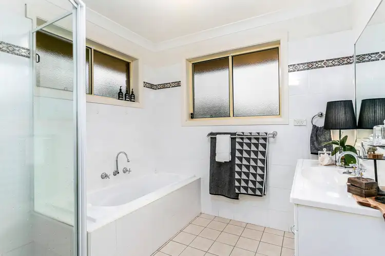 Sixth view of Homely townhouse listing, 2/2 Station Street, Thirroul NSW 2515
