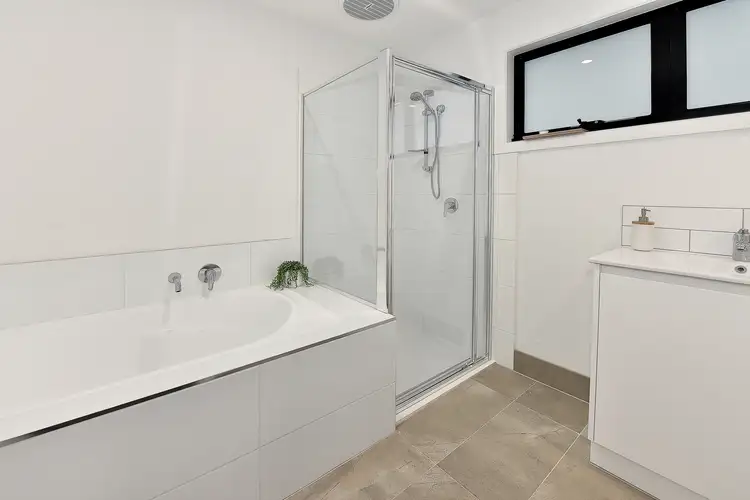Seventh view of Homely townhouse listing, 2/26 Thackeray Road, Reservoir VIC 3073