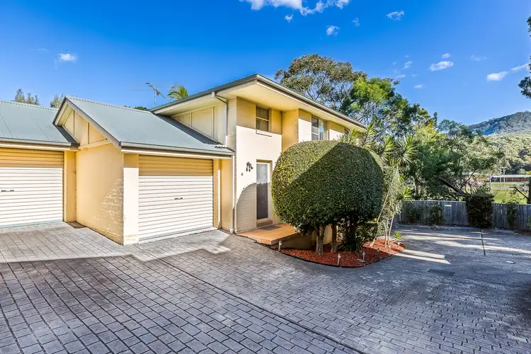 6/204-206 Princes Highway, Bulli NSW 2516