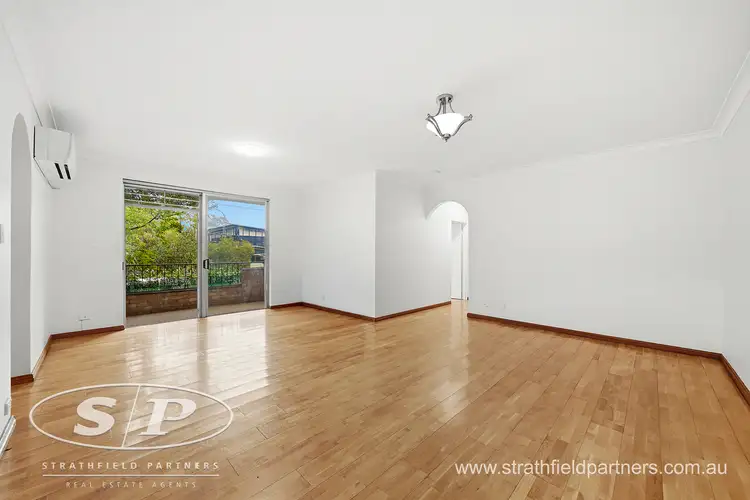 1/11-15 Lyons Street