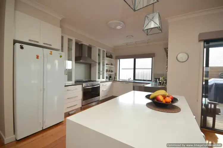 Seventh view of Homely house listing, 2 Morton Drive, Eastwood VIC 3875