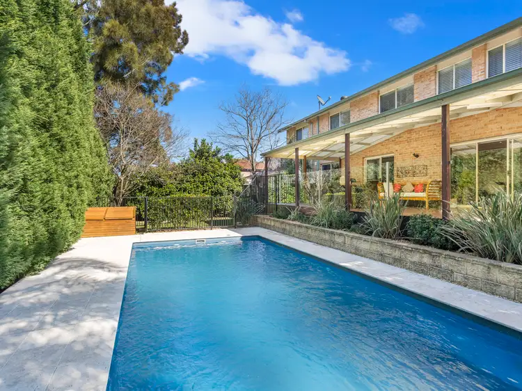 8 Pineview Place, Dural NSW 2158