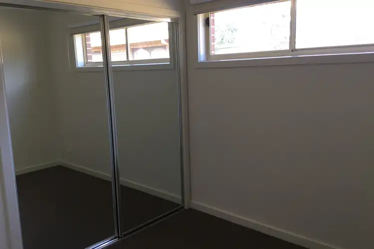 Sixth view of Homely unit listing, 2/42 James Street, St Albans VIC 3021