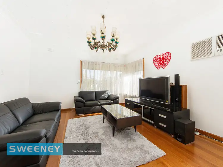 Second view of Homely house listing, 8 Ipswich Street, St Albans VIC 3021