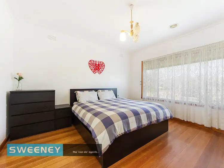 Fifth view of Homely house listing, 8 Ipswich Street, St Albans VIC 3021