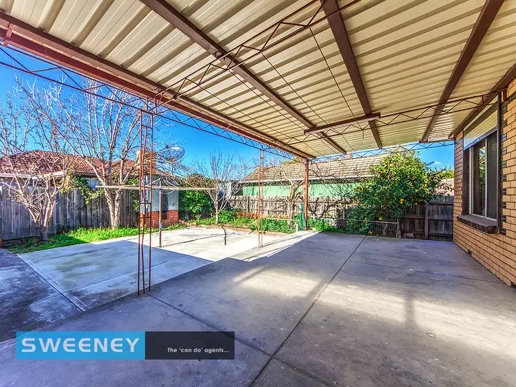 Sixth view of Homely house listing, 8 Ipswich Street, St Albans VIC 3021