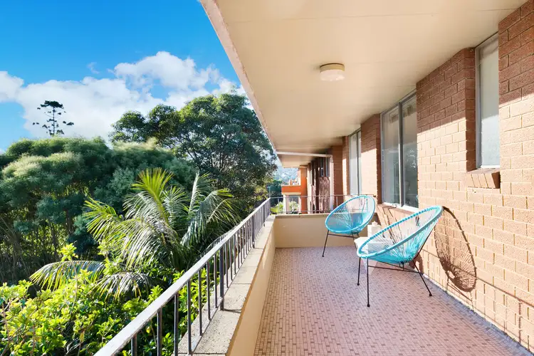 Second view of Homely apartment listing, 15/6 Regent Street, Dee Why NSW 2099