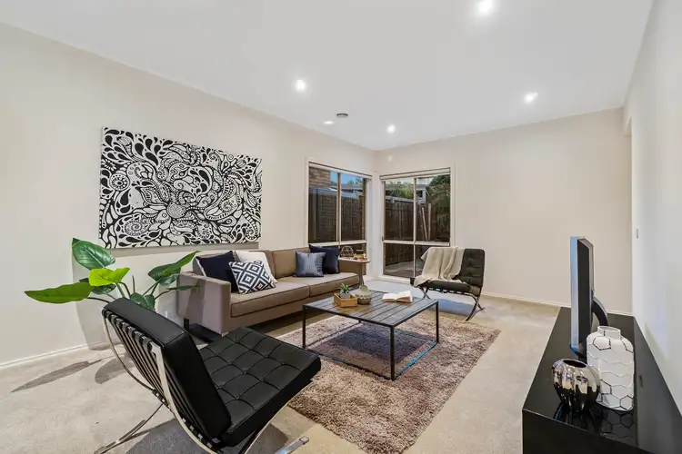 Fifth view of Homely house listing, 44 Jade Way, Hillside VIC 3037