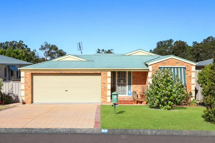 10 Sohrabi Place, Lake Munmorah NSW 2259