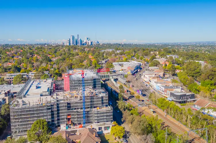 1 Woodside Avenue, Lindfield NSW 2070