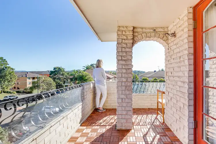 Second view of Homely unit listing, 5/1-7 Boronia Street, Dee Why NSW 2099