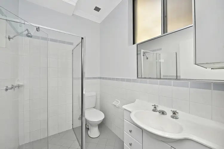 Fourth view of Homely apartment listing, 8/19 Forbes Street, Woolloomooloo NSW 2011