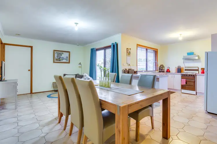 Fifth view of Homely house listing, 6 Kontek Way, Sydenham VIC 3037