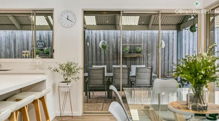 Fifth view of Homely house listing, 4 Marriott Crescent, Skye VIC 3977