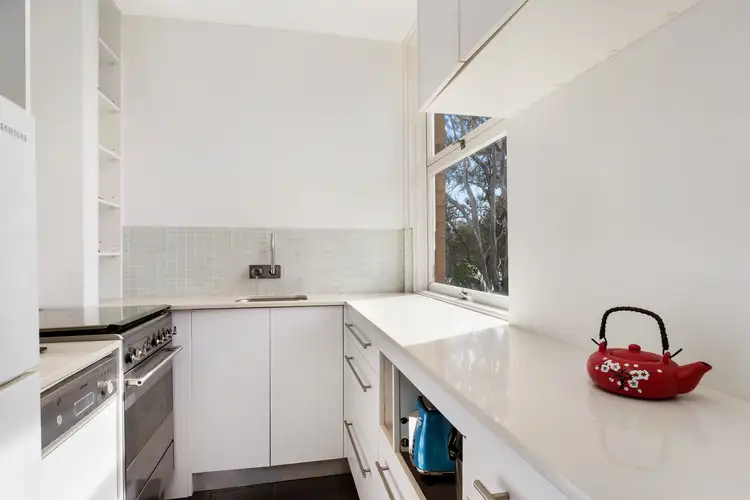 Second view of Homely unit listing, 10/14 Robertson Street, Narrabeen NSW 2101