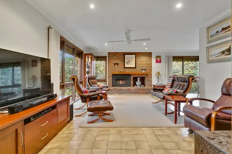 Fifth view of Homely house listing, 2 Koetong Parade, Mount Eliza VIC 3930