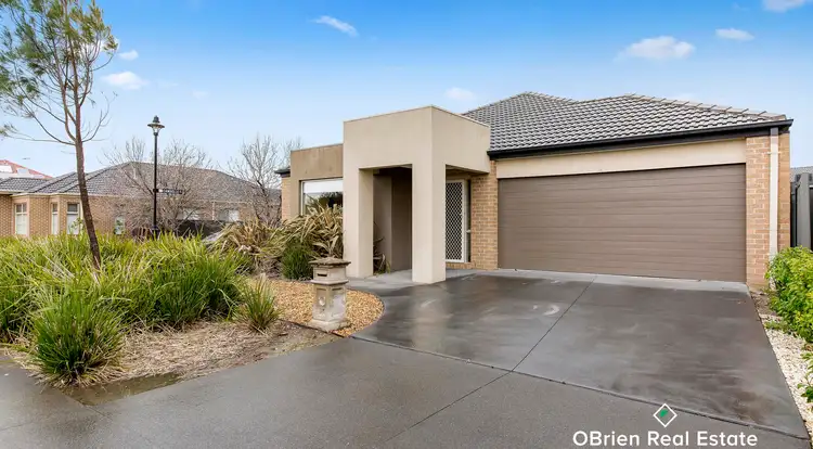 38 Darwin Way, Pakenham VIC 3810