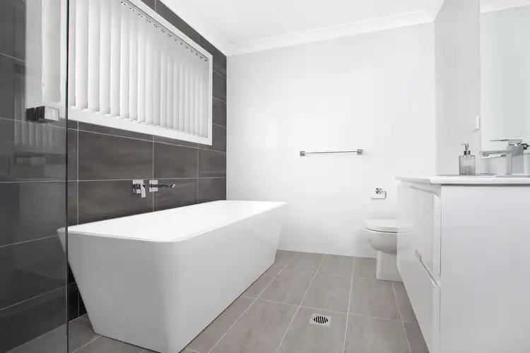 Fifth view of Homely townhouse listing, 4/25 Devonshire Crescent, Oak Flats NSW 2529