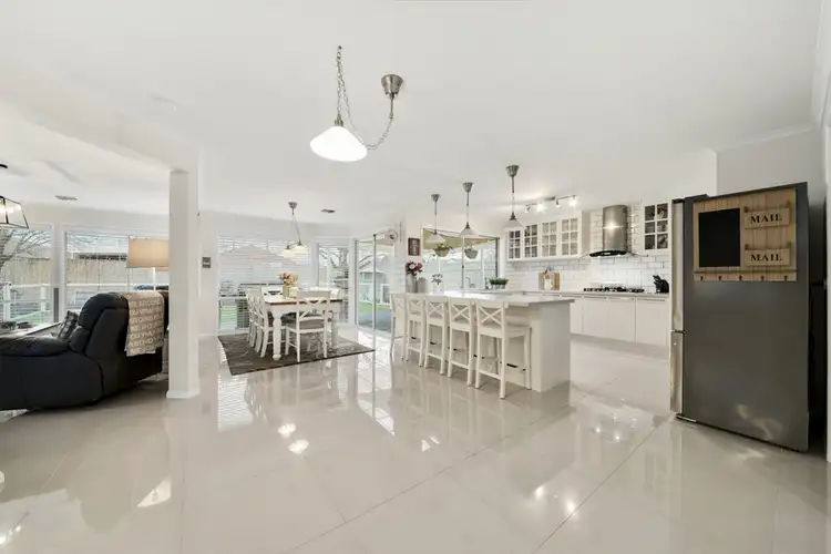 Fifth view of Homely house listing, 2 Sunhill Court, Beaconsfield VIC 3807