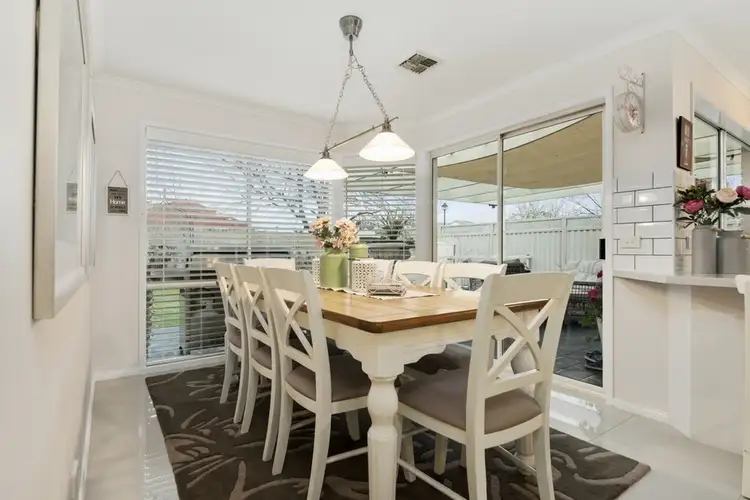 Sixth view of Homely house listing, 2 Sunhill Court, Beaconsfield VIC 3807