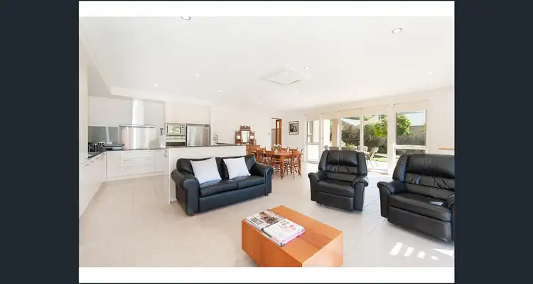 Sixth view of Homely house listing, 35 Greentree Way, West Albury NSW 2640