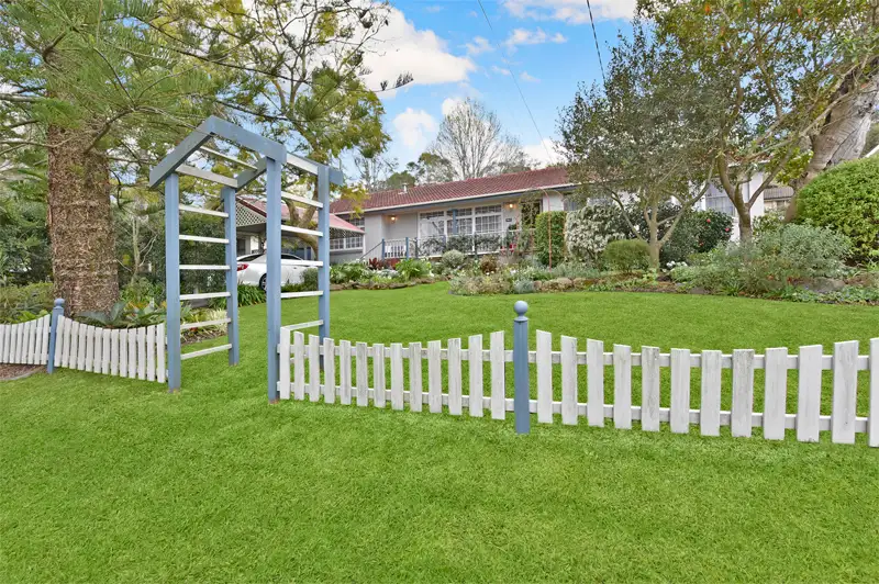 Main view of Homely house listing, 10 Springvale Avenue, Frenchs Forest NSW 2086