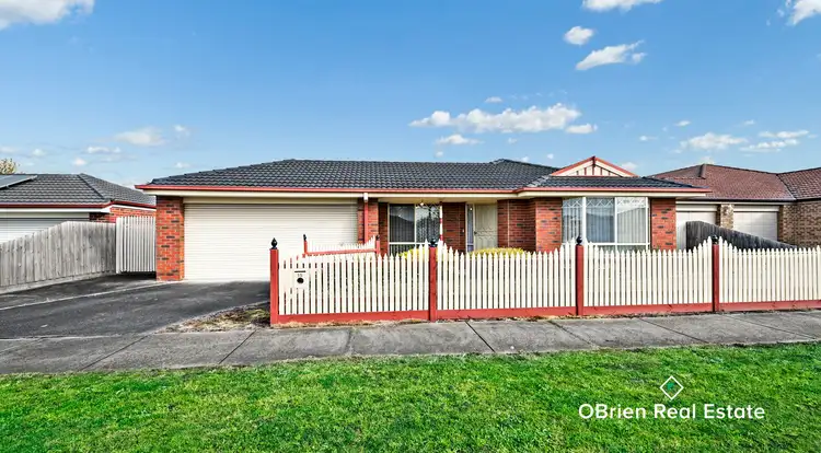 15 Brindalee Place, Cranbourne East VIC 3977