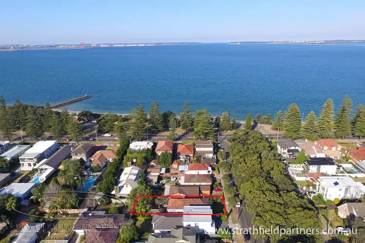 Second view of Homely house listing, 7 Florence Street, Ramsgate Beach NSW 2217