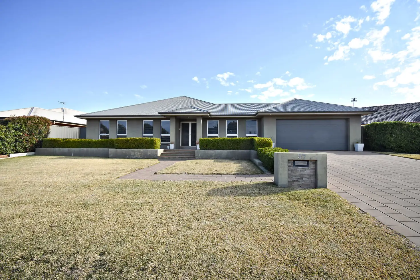 Main view of Homely house listing, 37 Lakeside Circuit, Dubbo NSW 2830