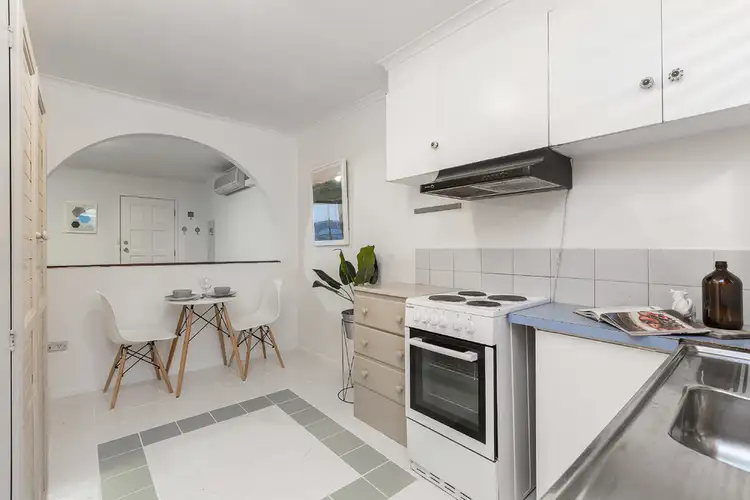 Sixth view of Homely unit listing, 2/26 Olive Grove, Parkdale VIC 3195