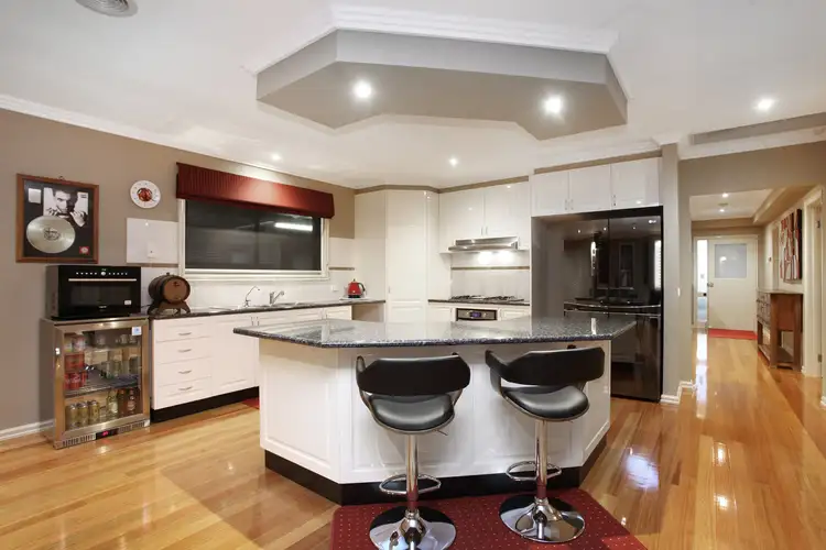 Sixth view of Homely house listing, 6 Nepean Way, Taylors Hill VIC 3037