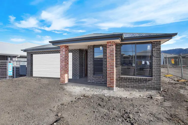 Main view of Homely house listing, 20 Meander Drive, Calderwood NSW 2527