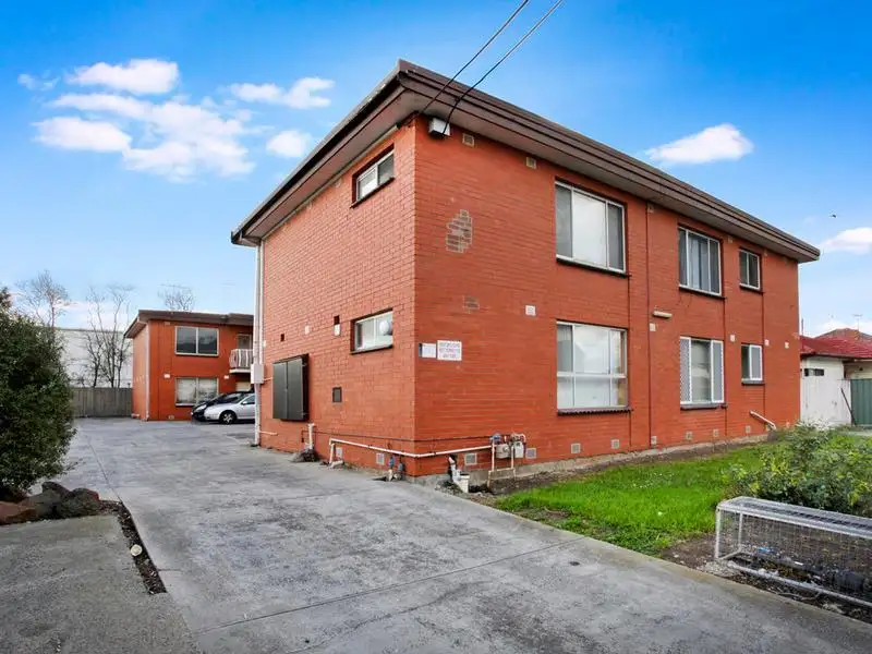 Main view of Homely apartment listing, 4/12 Cranbourne Avenue, Sunshine North VIC 3020