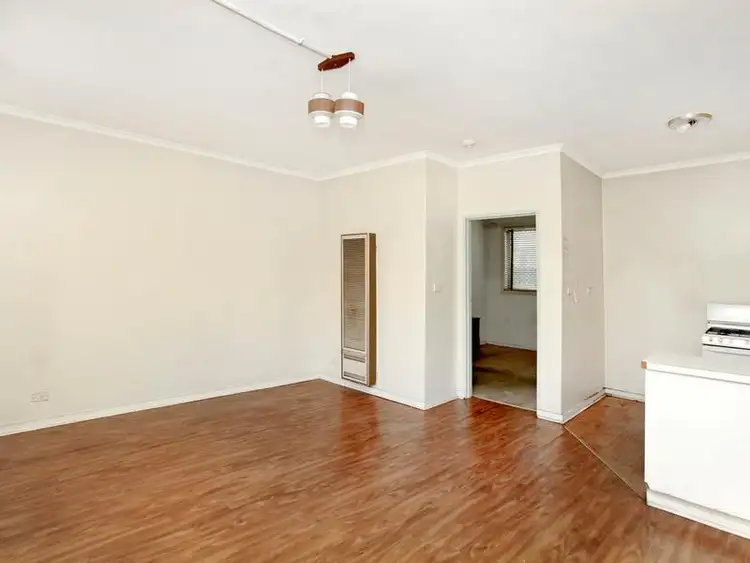 Second view of Homely apartment listing, 4/12 Cranbourne Avenue, Sunshine North VIC 3020