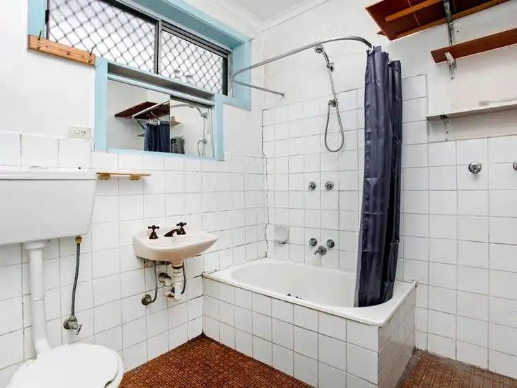 Sixth view of Homely apartment listing, 4/12 Cranbourne Avenue, Sunshine North VIC 3020