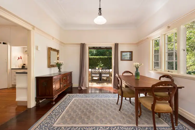 19 Beryl Crescent, Holland Park QLD 4121