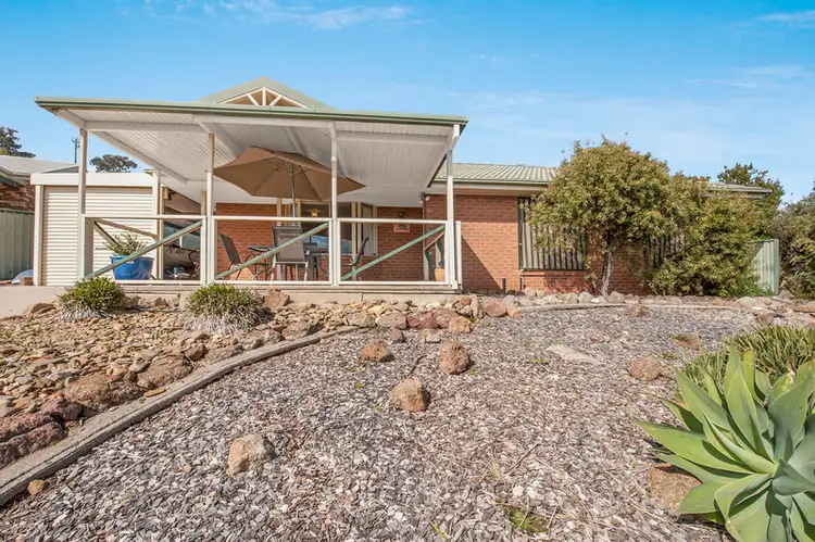 Second view of Homely house listing, 8 Elizabeth Crescent, Bellbridge VIC 3691