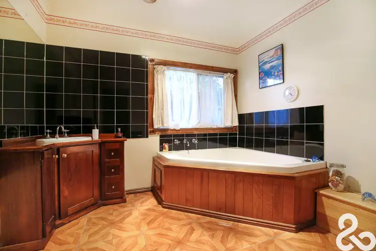 Sixth view of Homely house listing, 11 Carousel Court, Epping VIC 3076