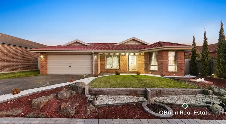 89 Central Parkway, Cranbourne West VIC 3977