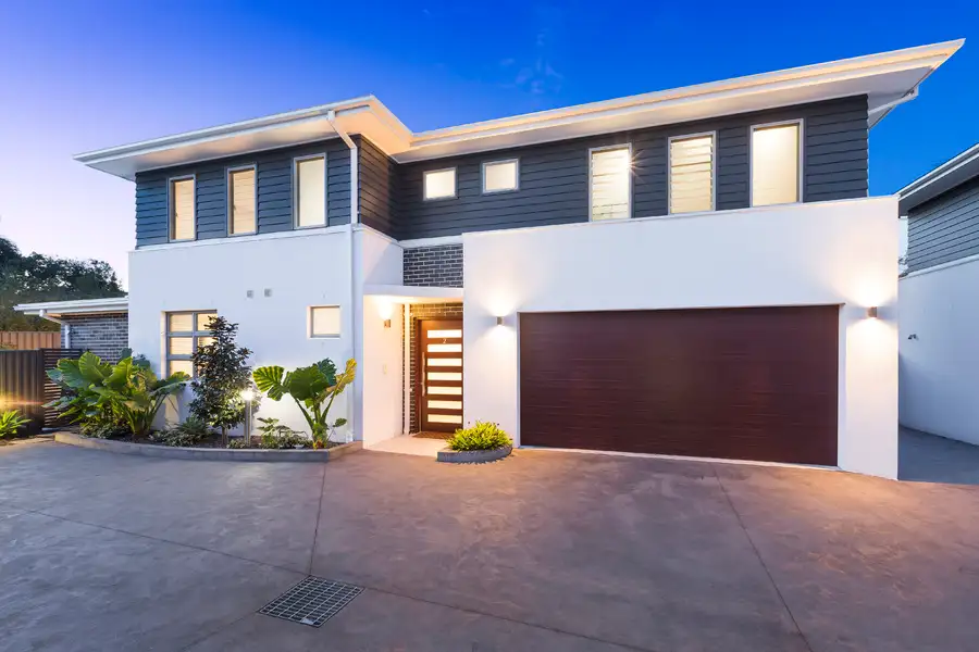 Main view of Homely townhouse listing, 2/29-31 Gannons Road, Caringbah NSW 2229