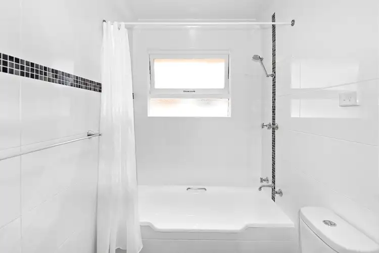 Sixth view of Homely apartment listing, 8/103 Pacific Parade, Dee Why NSW 2099