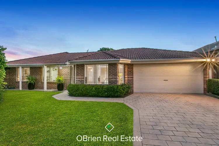 10 Yate Mews, Berwick VIC 3806